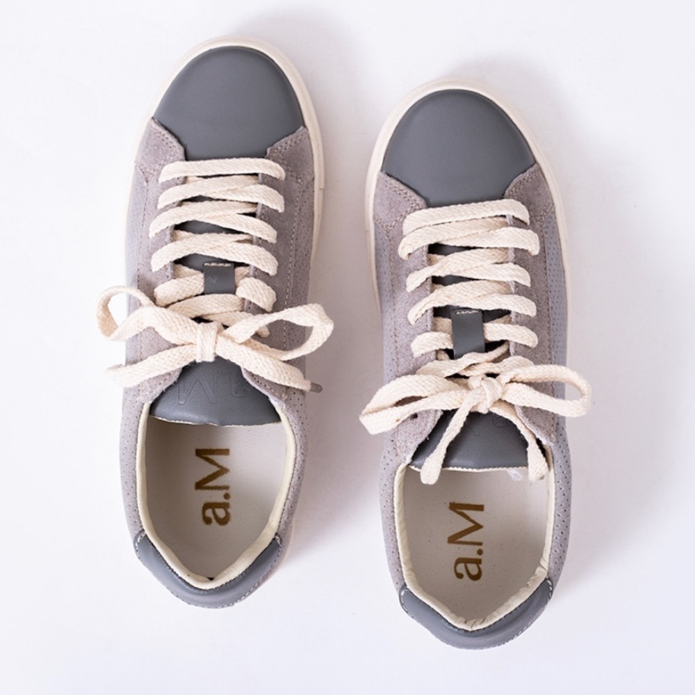 NIB Marcus Anthony Leather/Suede Grey Brooklyn Sneaker. Women’s size 7